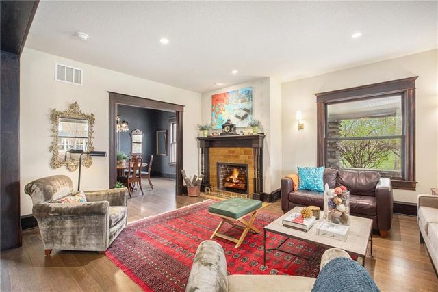 2930 Campbell Street, Kansas City, MO 64109