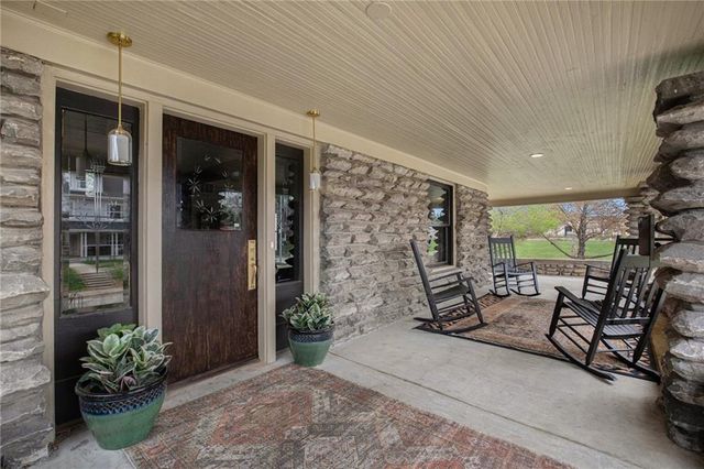 2930 Campbell Street, Kansas City, MO 64109