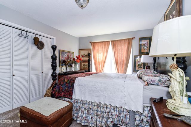 6655 Clarks Neck Road, Washington, NC 27889