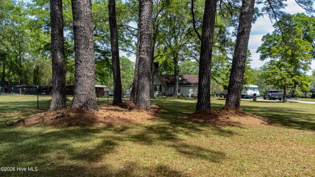 6655 Clarks Neck Road, Washington, NC 27889
