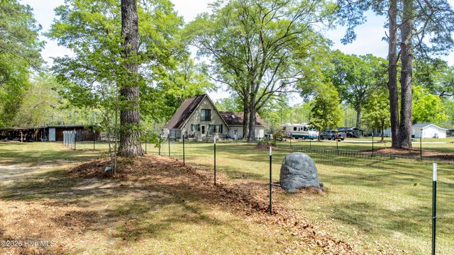 6655 Clarks Neck Road, Washington, NC 27889