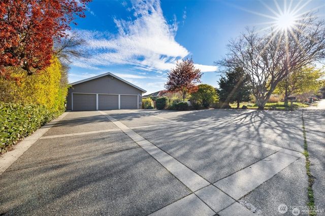 2368 Soundview Drive, Langley, WA 98260