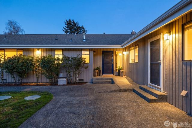 2368 Soundview Drive, Langley, WA 98260