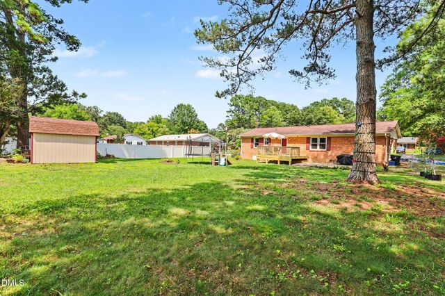 505 Sexton Avenue, Zebulon, NC 27597