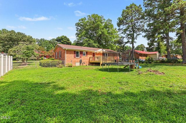 505 Sexton Avenue, Zebulon, NC 27597