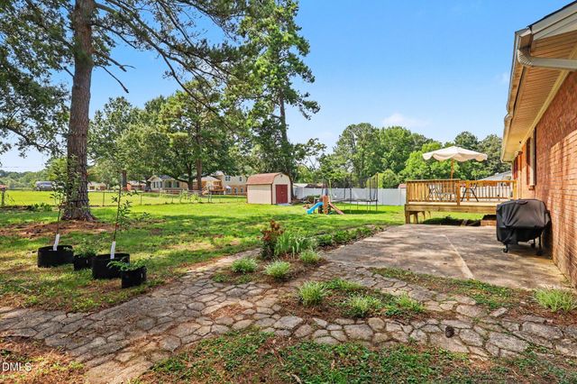 505 Sexton Avenue, Zebulon, NC 27597