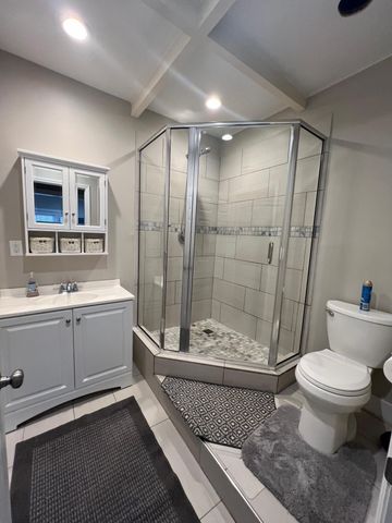 747 Harbor View Road, Charleston, SC 29412