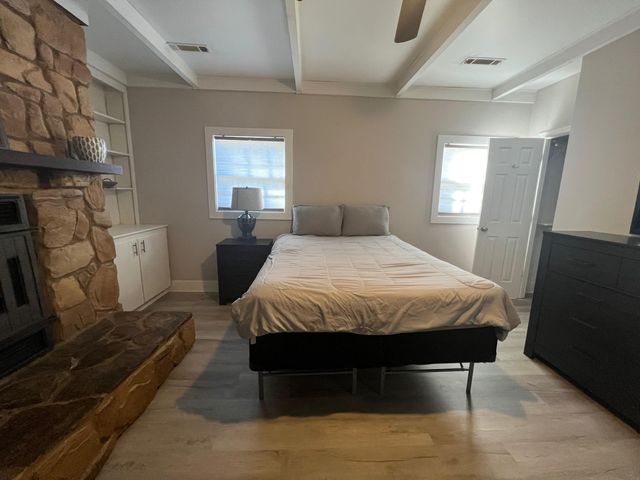 747 Harbor View Road, Charleston, SC 29412