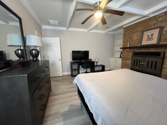 747 Harbor View Road, Charleston, SC 29412