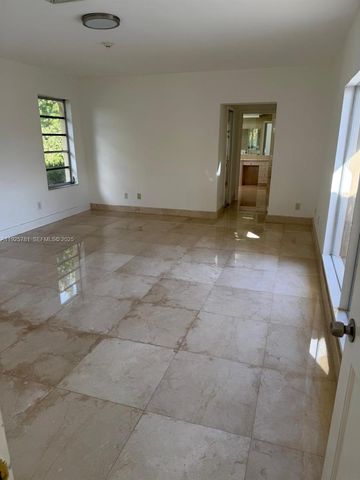 2015 Arch Creek Dr hse, North Miami, FL 33181