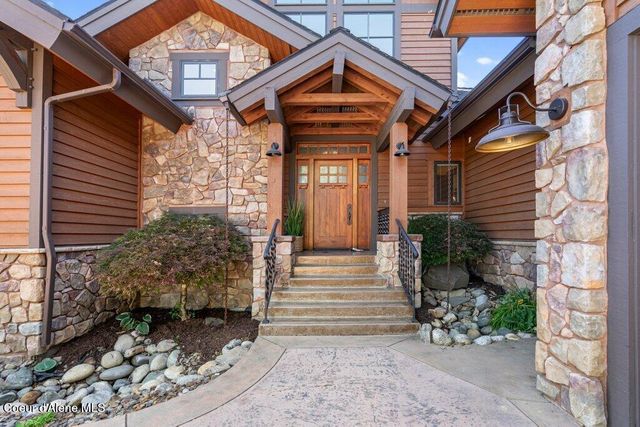 16845 S Spinel Ct, Coeur d'Alene, ID 83814