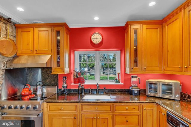 338 UPPER TINICUM CHURCH RD, Upper Black Eddy, PA 18972