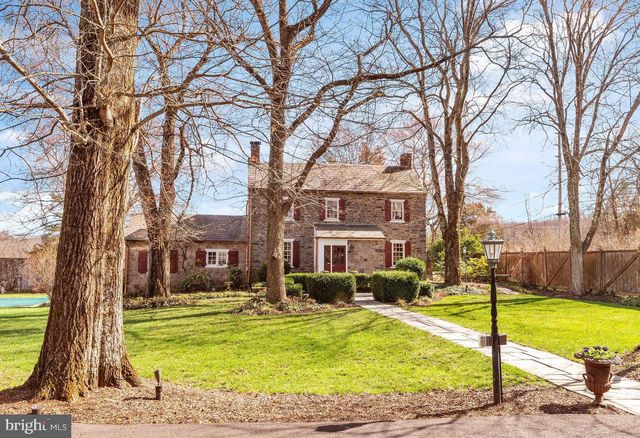 338 UPPER TINICUM CHURCH RD, Upper Black Eddy, PA 18972