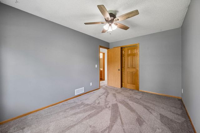 10315 99th Street NE, Otsego, MN 55362