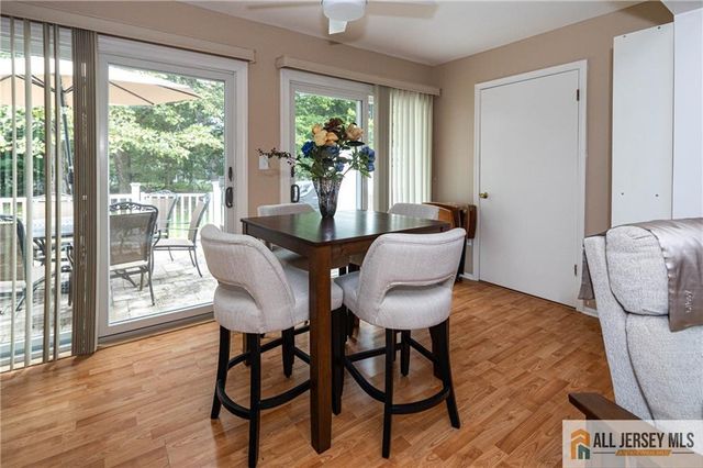 49 Albury Way, North Brunswick, NJ 08902