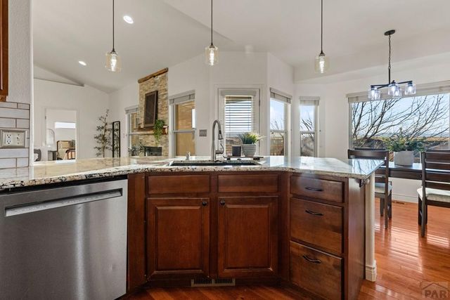 1507 Lynn Meadows Dr, Pueblo, CO 81005