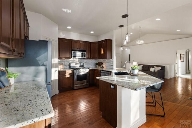 1507 Lynn Meadows Dr, Pueblo, CO 81005