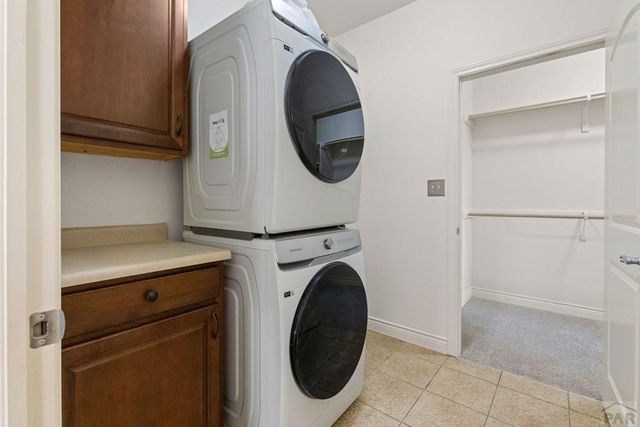 1507 Lynn Meadows Dr, Pueblo, CO 81005