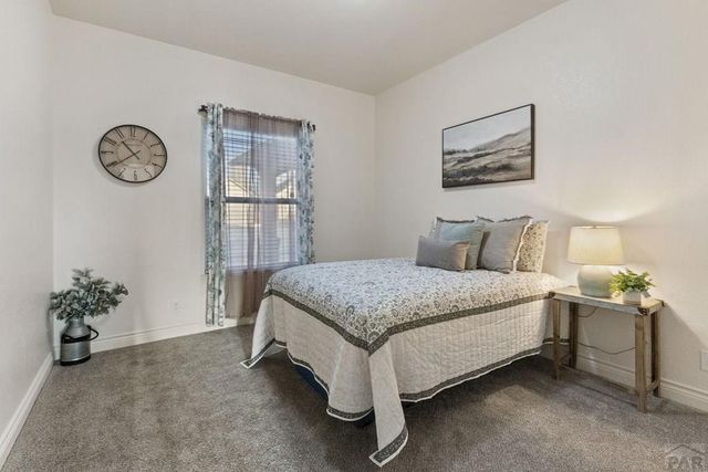 1507 Lynn Meadows Dr, Pueblo, CO 81005