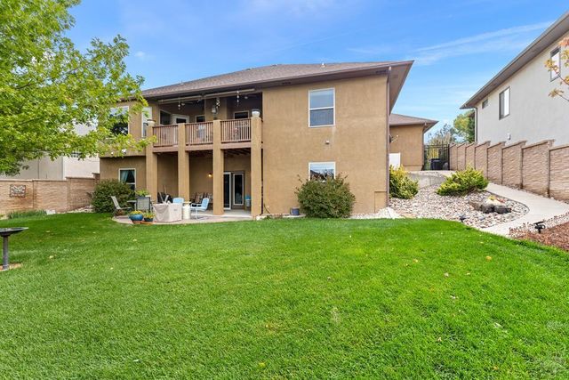 1507 Lynn Meadows Dr, Pueblo, CO 81005