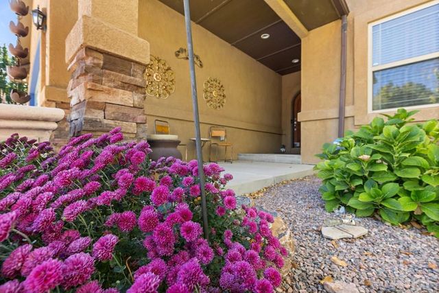 1507 Lynn Meadows Dr, Pueblo, CO 81005