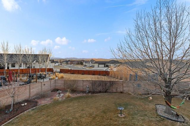 1507 Lynn Meadows Dr, Pueblo, CO 81005