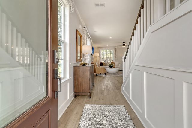 213 O'Leary Circle, Summerville, SC 29483