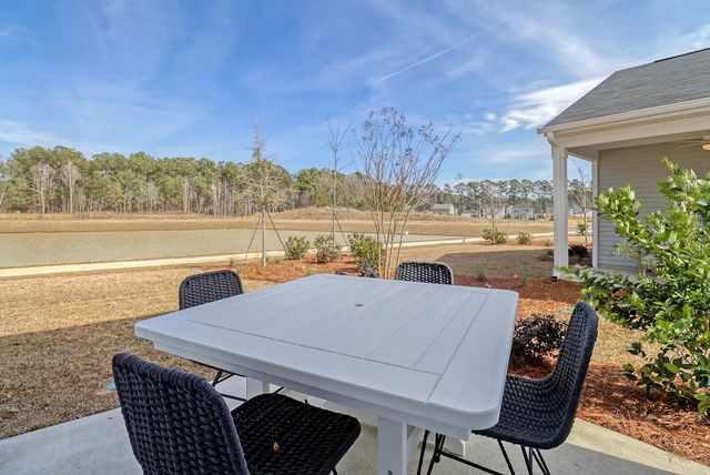 213 O'Leary Circle, Summerville, SC 29483