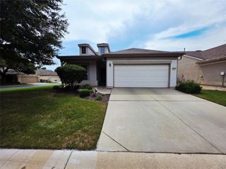 201 Yosemite RD, Georgetown, TX 78633