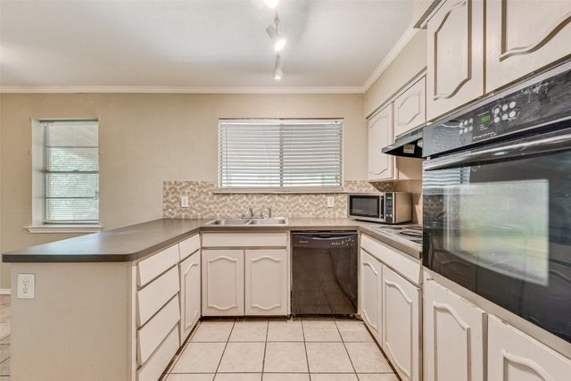 2510 Coulee Street, Irving, TX 75062
