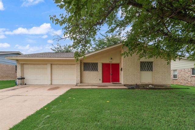2510 Coulee Street, Irving, TX 75062
