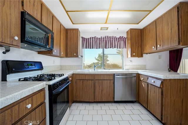 13336 Trego Street, Sylmar, CA 91342