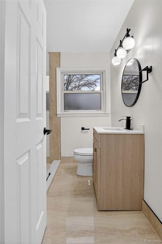 8664 Louise Avenue, Allen Park, MI 48101