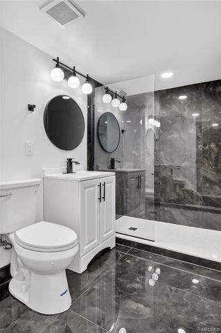 8664 Louise Avenue, Allen Park, MI 48101