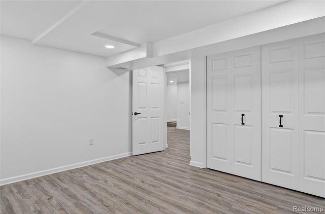 8664 Louise Avenue, Allen Park, MI 48101