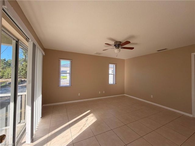 1040 Grant BLVD, Lehigh Acres, FL 33974