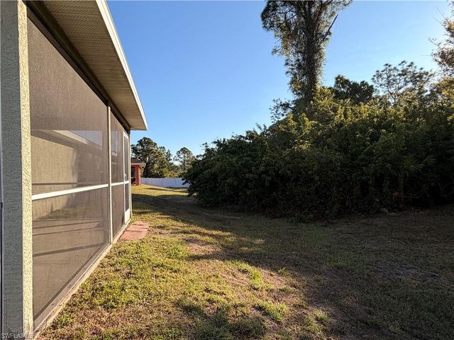 1040 Grant BLVD, Lehigh Acres, FL 33974