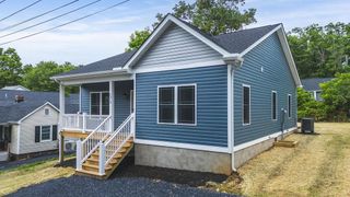 1025 FRYE ST, Waynesboro, VA 22980