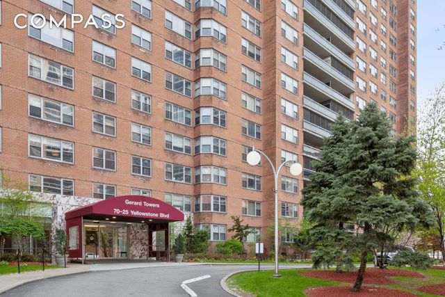 7025 Yellowstone Blvd Apt 5Z, New York City, NY 11375