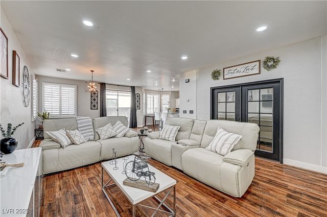 6864 Armistead Street, Las Vegas, NV 89149