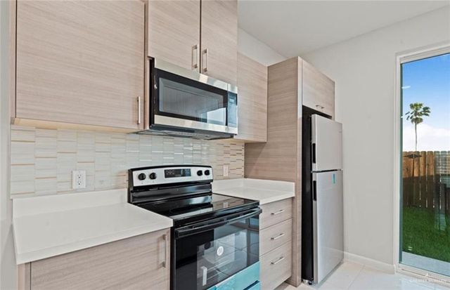 3500 Vanessa Lane 2, Weslaco, TX 78596
