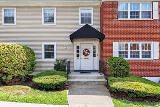 50 Greenhouse Road 49B, Bridgeport, CT 06606