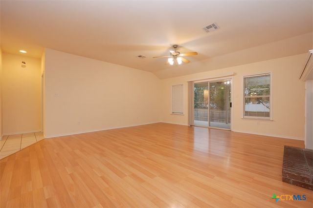2202 Omaha Drive, Harker Heights, TX 76548
