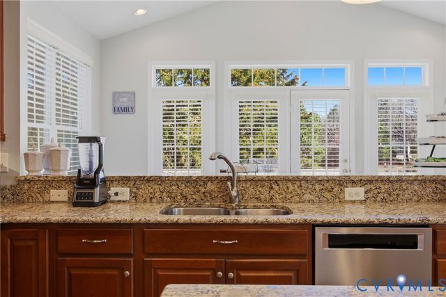 5913 Trail Ride Dr, Moseley, VA 23120