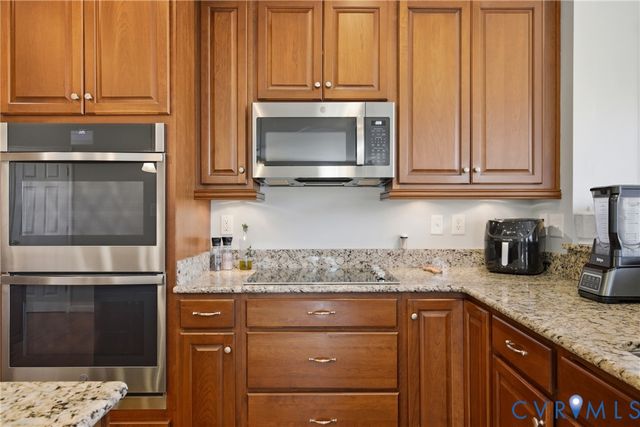 5913 Trail Ride Dr, Moseley, VA 23120