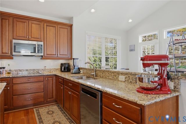 5913 Trail Ride Dr, Moseley, VA 23120