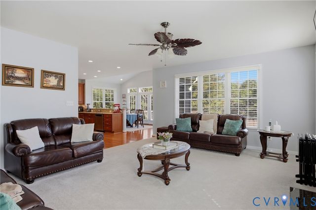 5913 Trail Ride Dr, Moseley, VA 23120