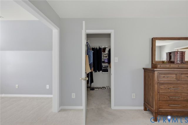 5913 Trail Ride Dr, Moseley, VA 23120