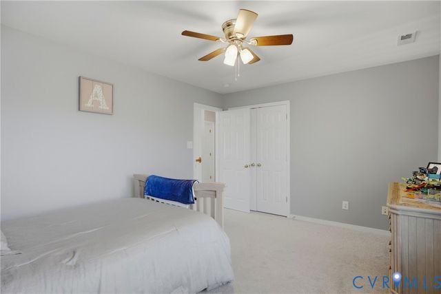 5913 Trail Ride Dr, Moseley, VA 23120