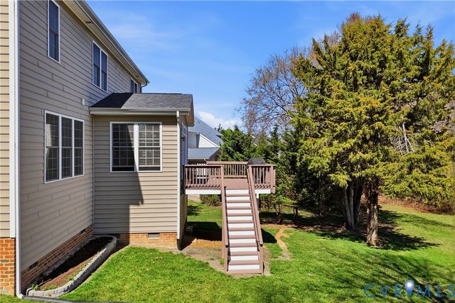 5913 Trail Ride Dr, Moseley, VA 23120